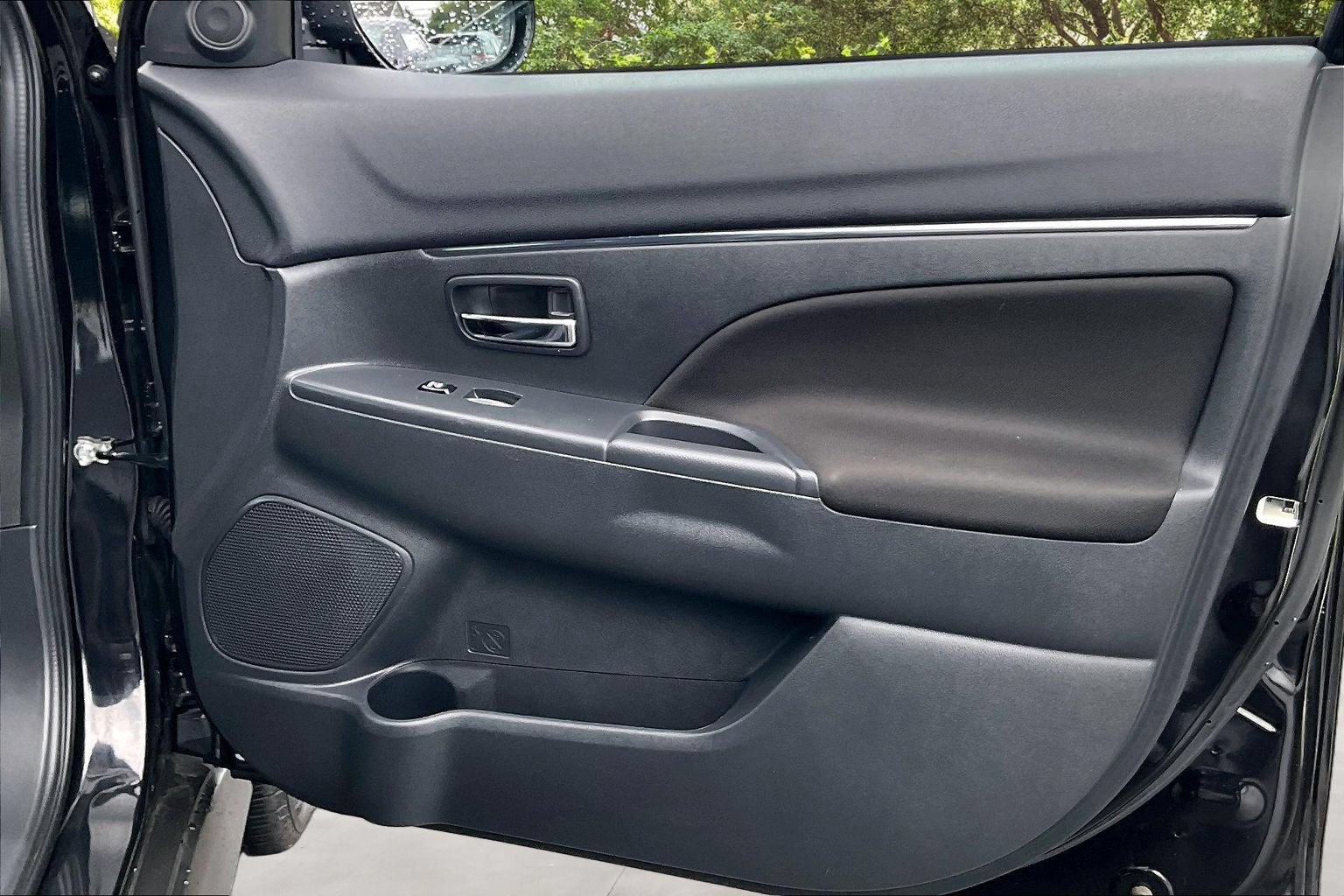2024 Mitsubishi Outlander Sport ES