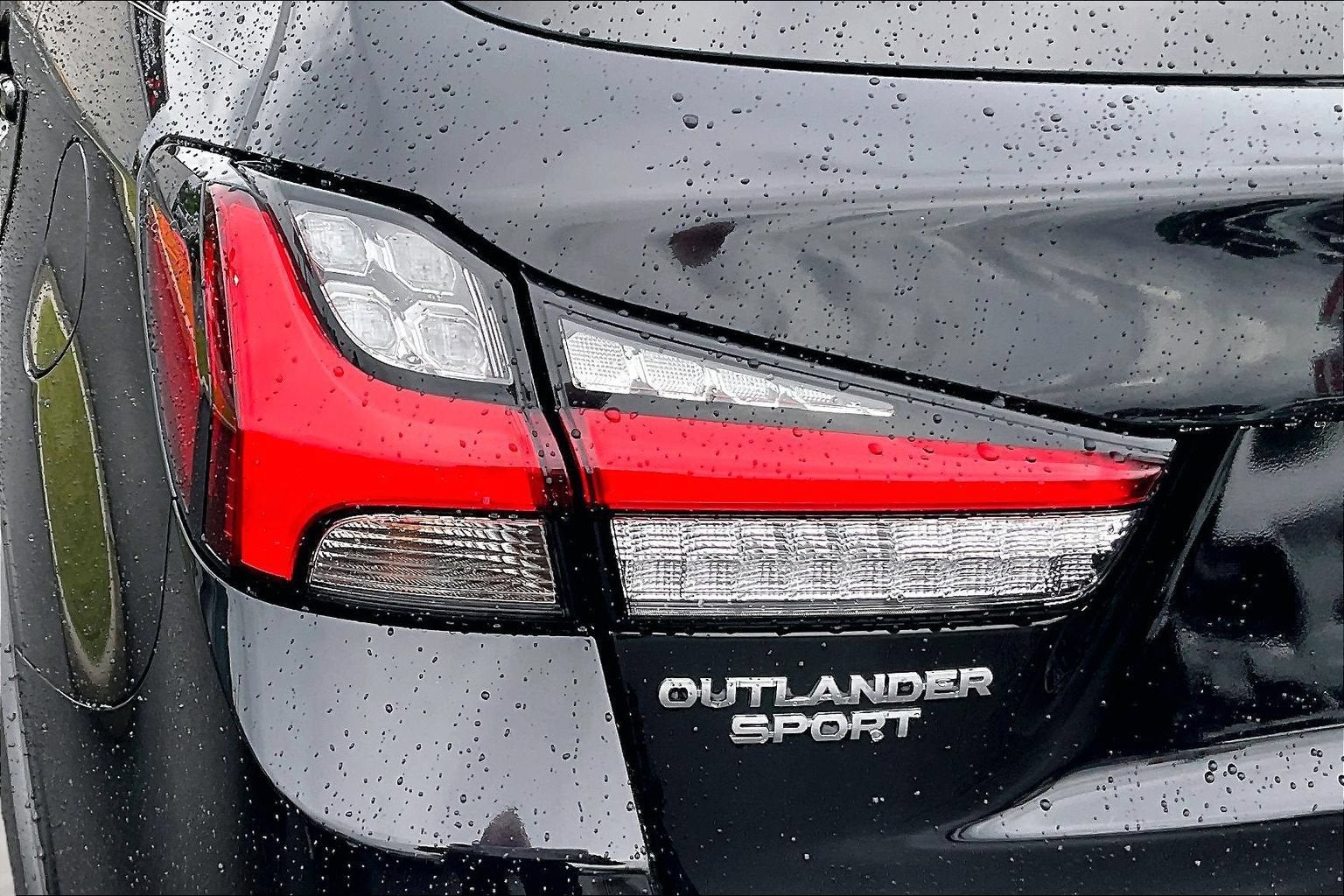 2024 Mitsubishi Outlander Sport ES