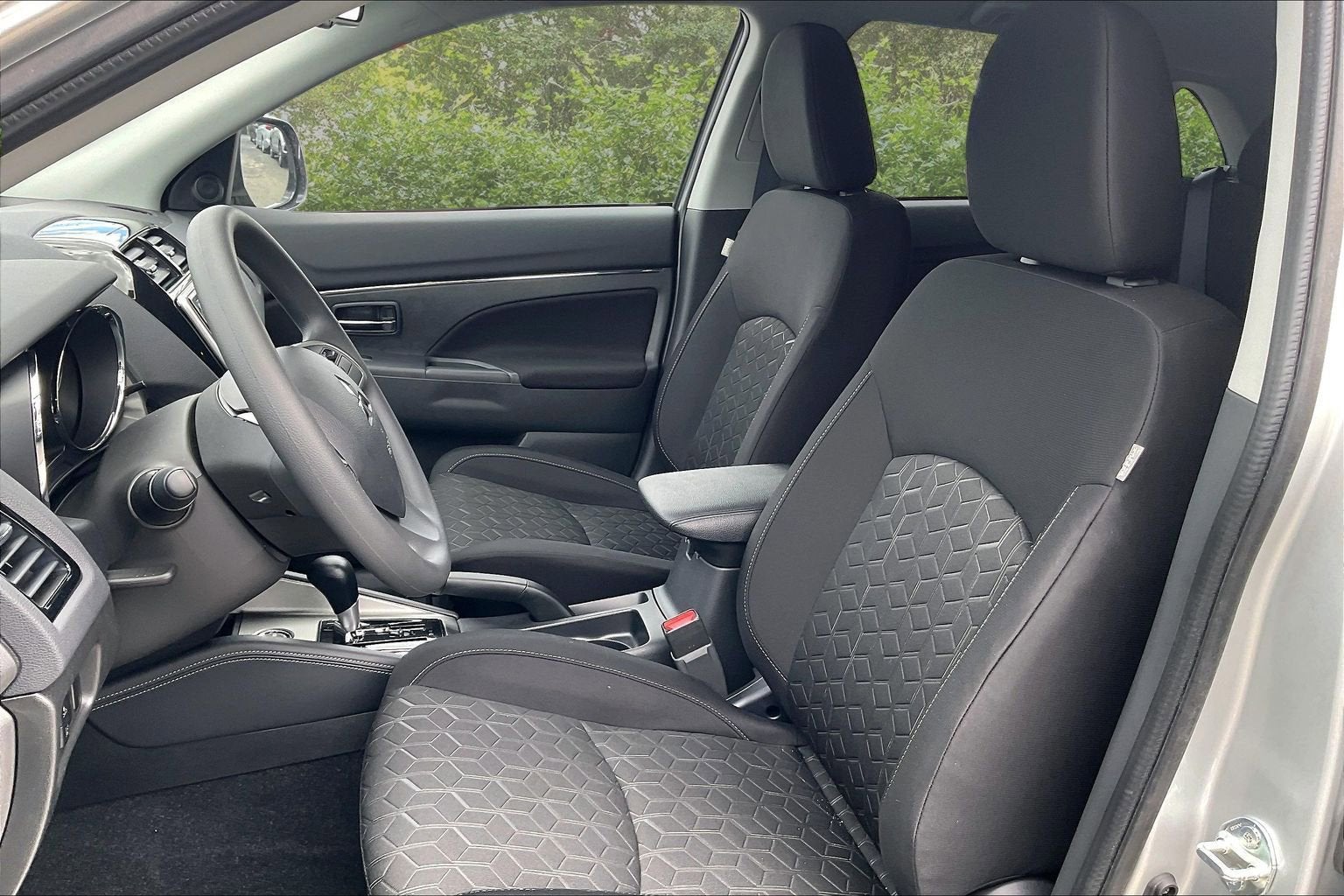 2026 Mitsubishi Outlander Sport ES
