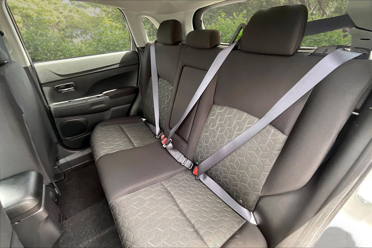 2026 Mitsubishi Outlander Sport ES