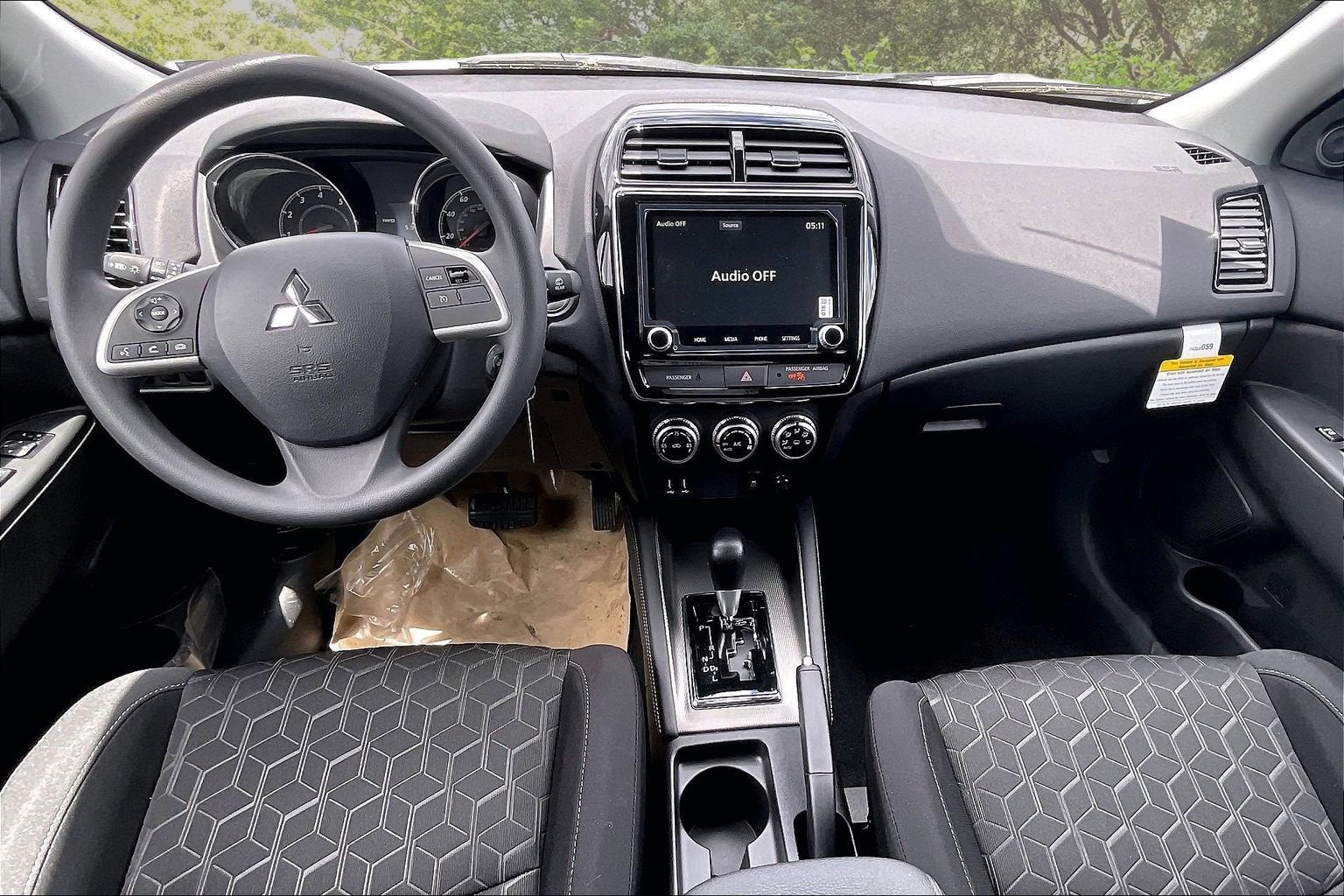 2026 Mitsubishi Outlander Sport ES