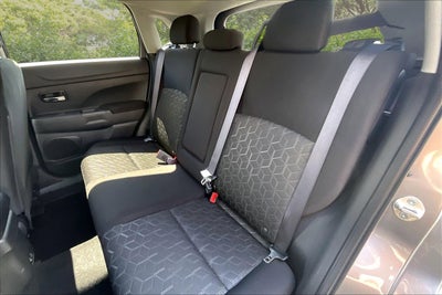 2023 Mitsubishi Outlander Sport ES