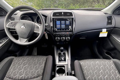 2026 Mitsubishi Outlander Sport ES