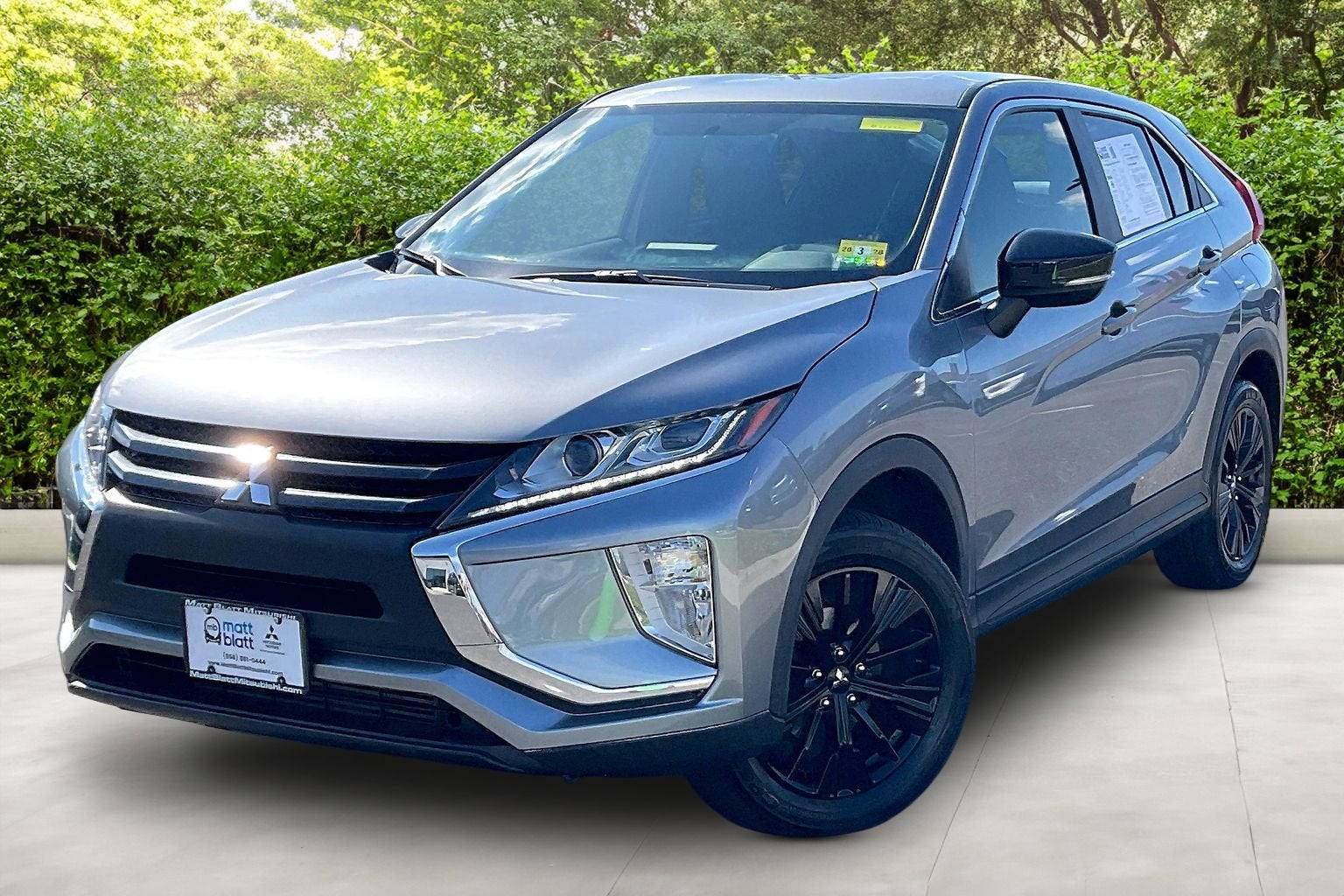 2019 Mitsubishi Eclipse Cross LE S-AWC's photo