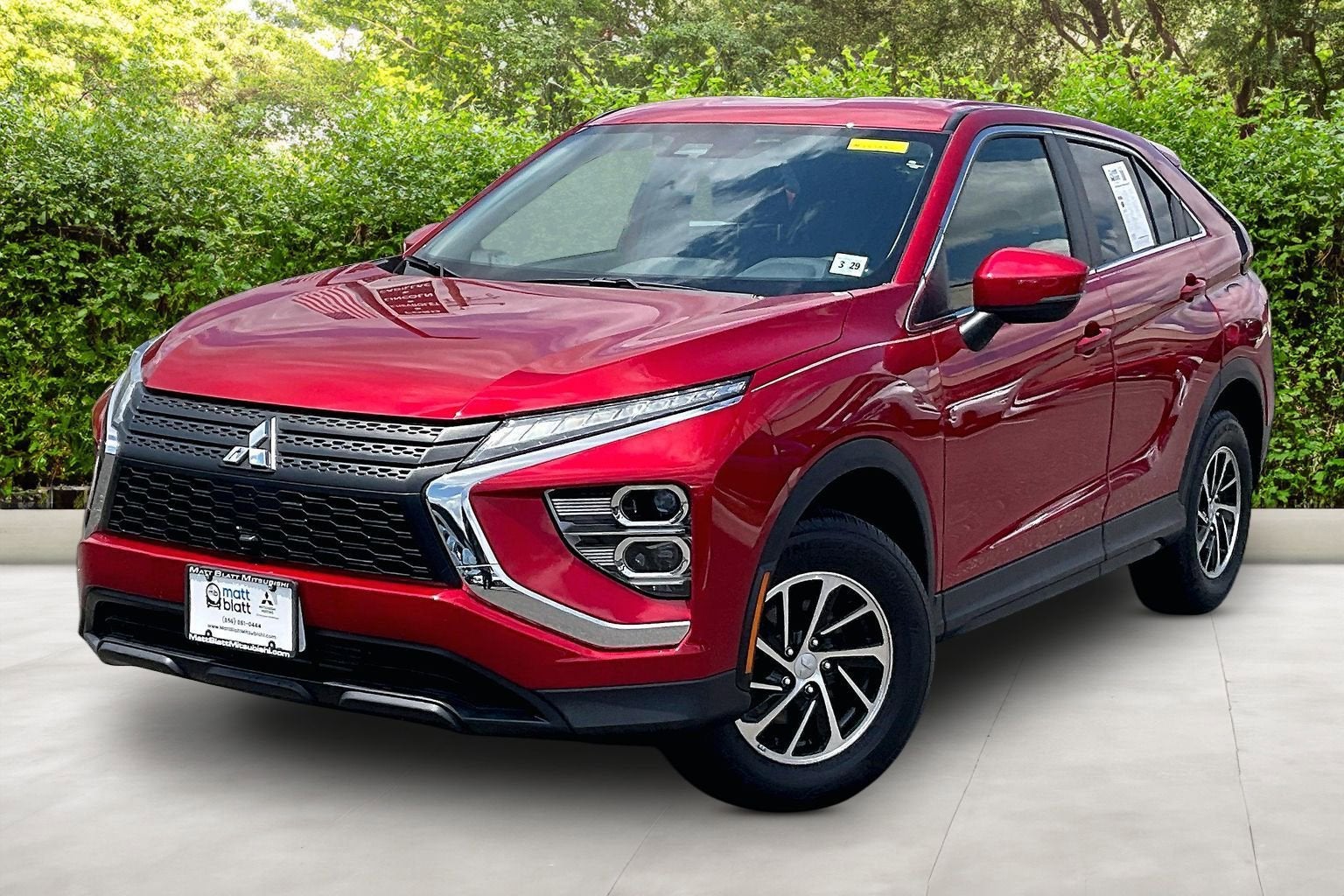 2024 Mitsubishi Eclipse Cross ES S-AWC's photo