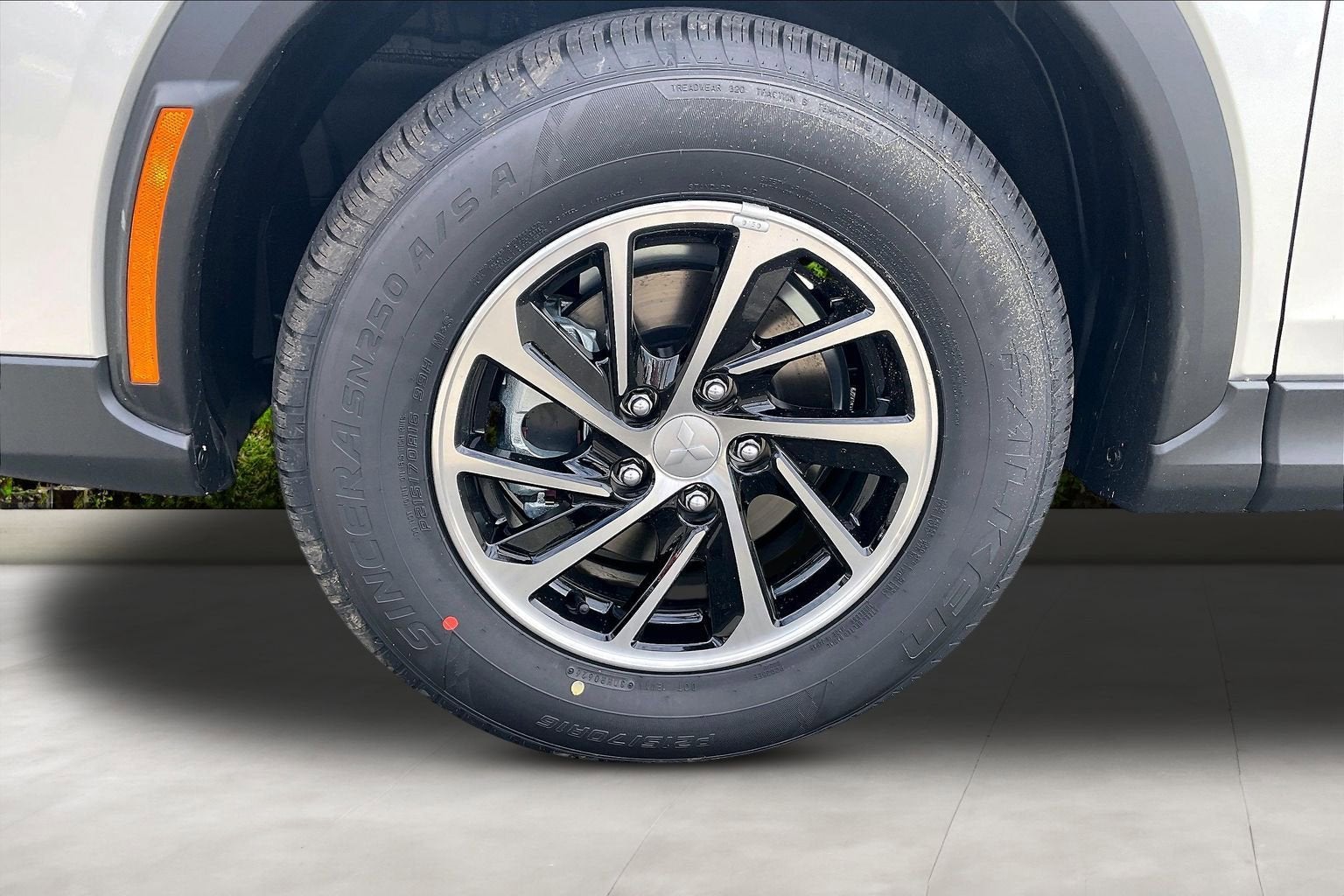 2026 Mitsubishi Eclipse Cross ES