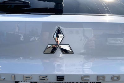 2023 Mitsubishi Eclipse Cross LE