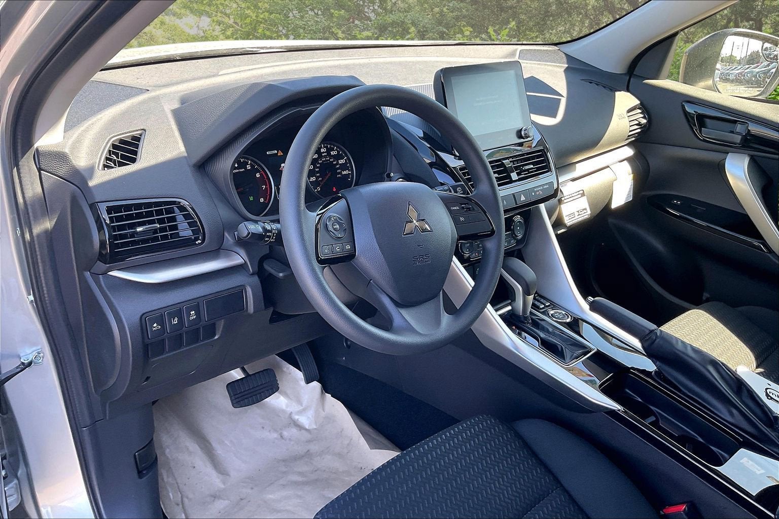 2026 Mitsubishi Eclipse Cross LE