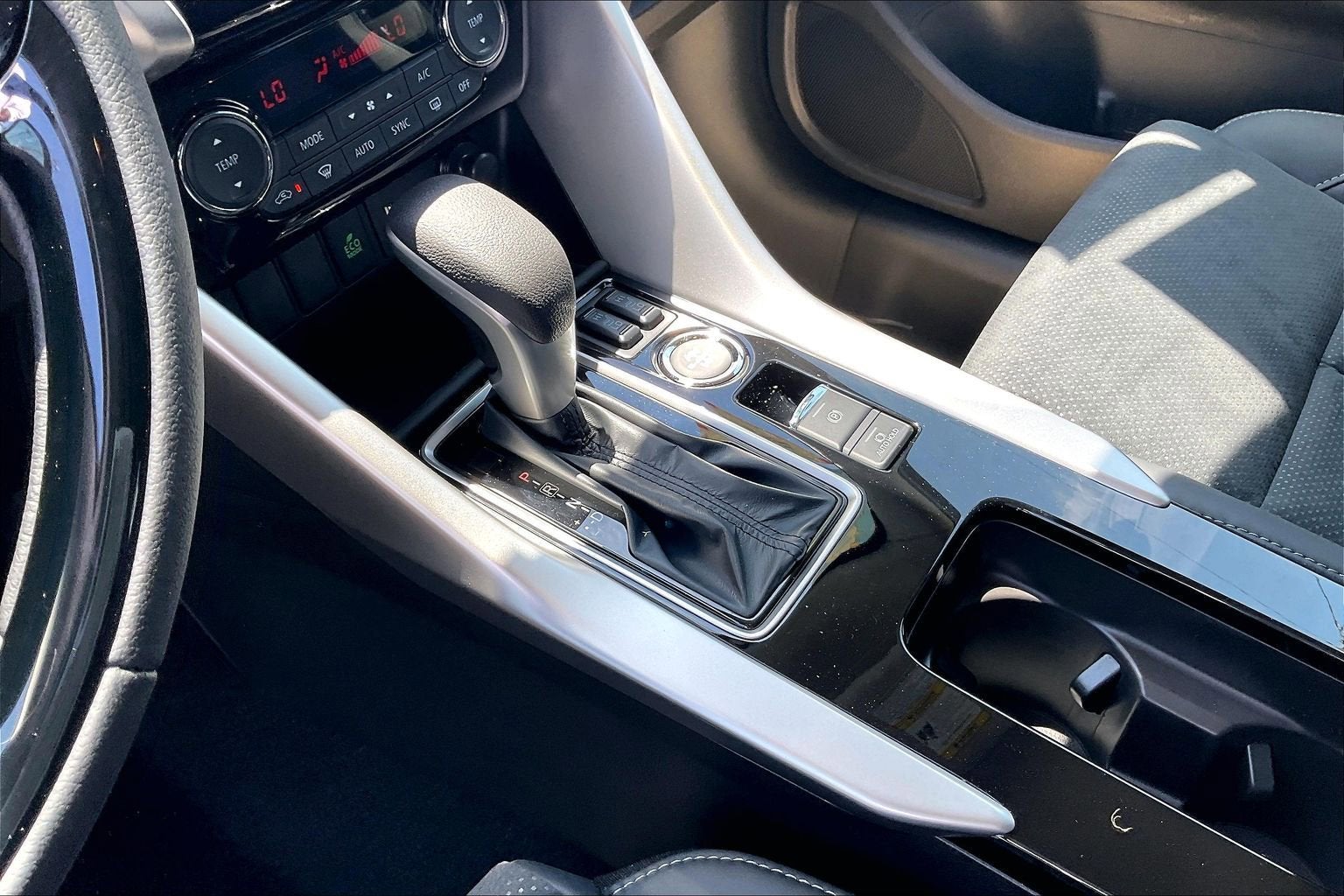 2026 Mitsubishi Eclipse Cross SE