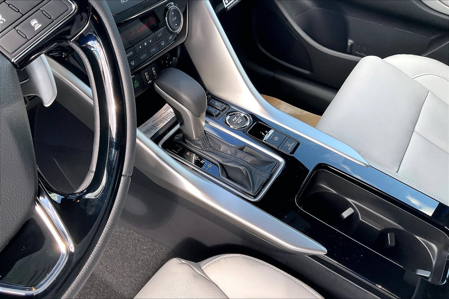 2026 Mitsubishi Eclipse Cross SEL