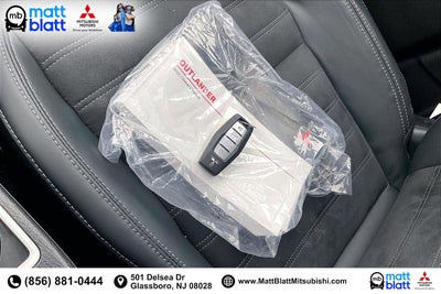 2022 Mitsubishi Outlander SE