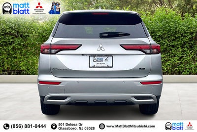 2022 Mitsubishi Outlander SE