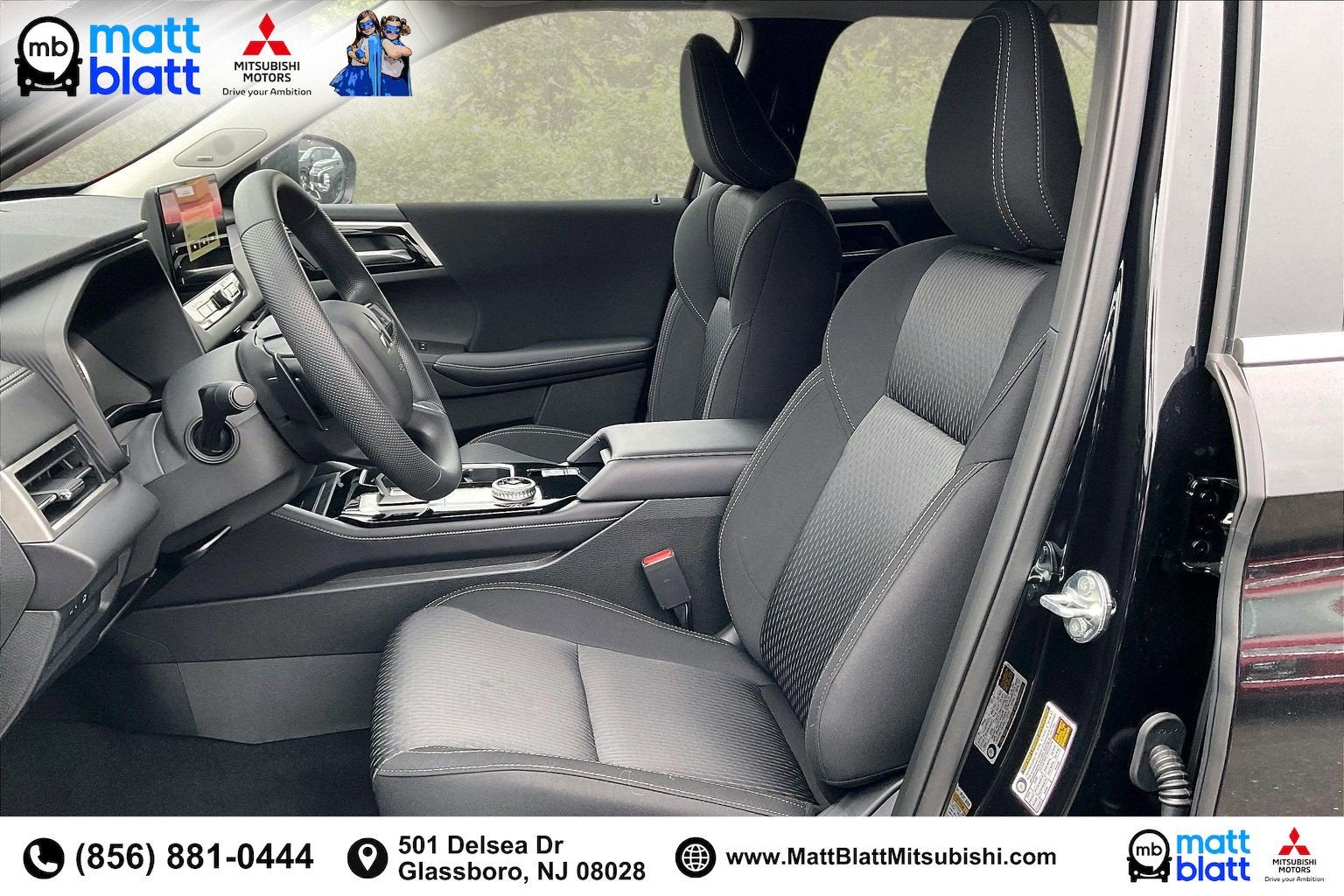 2026 Mitsubishi Outlander ES