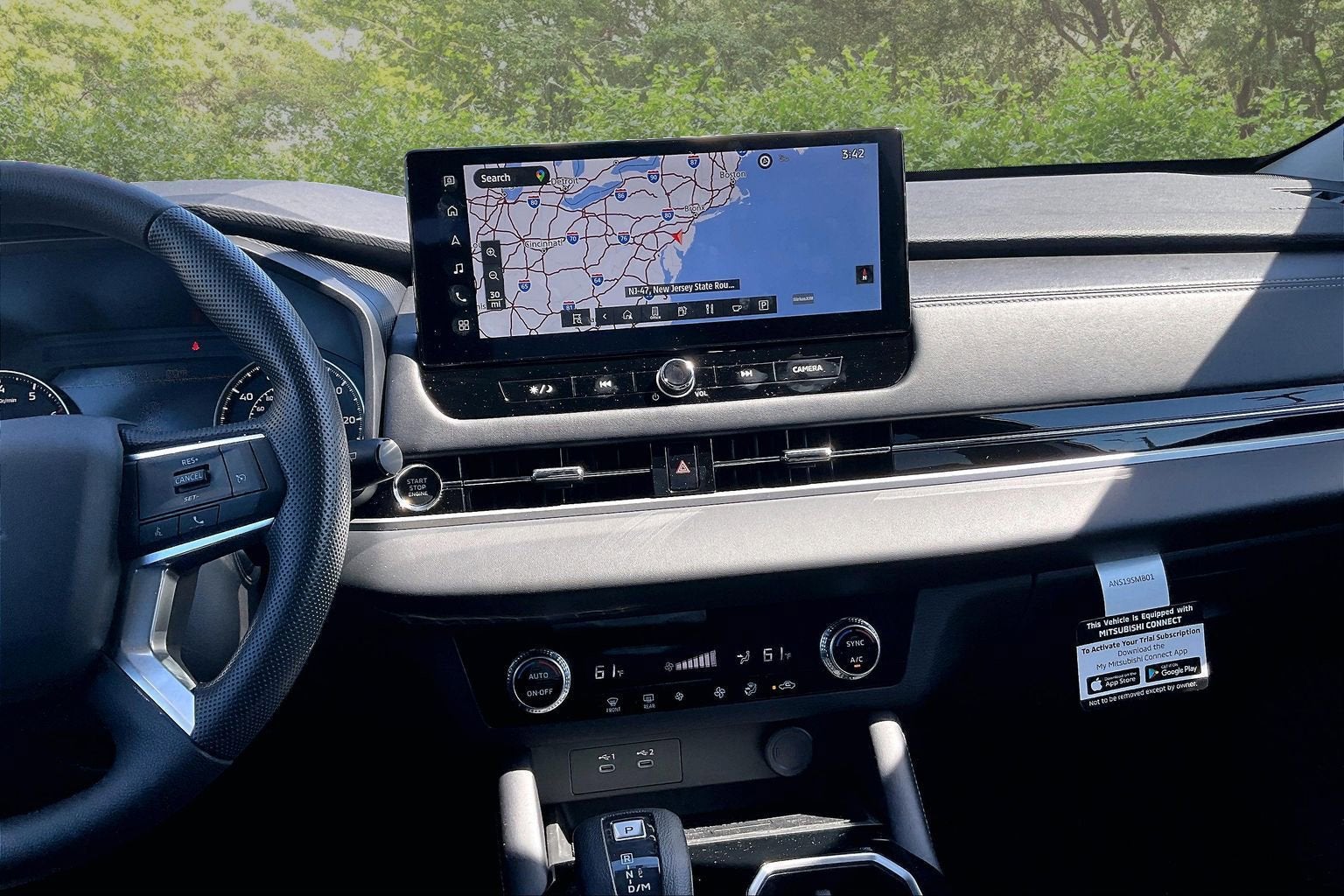 2026 Mitsubishi Outlander ES