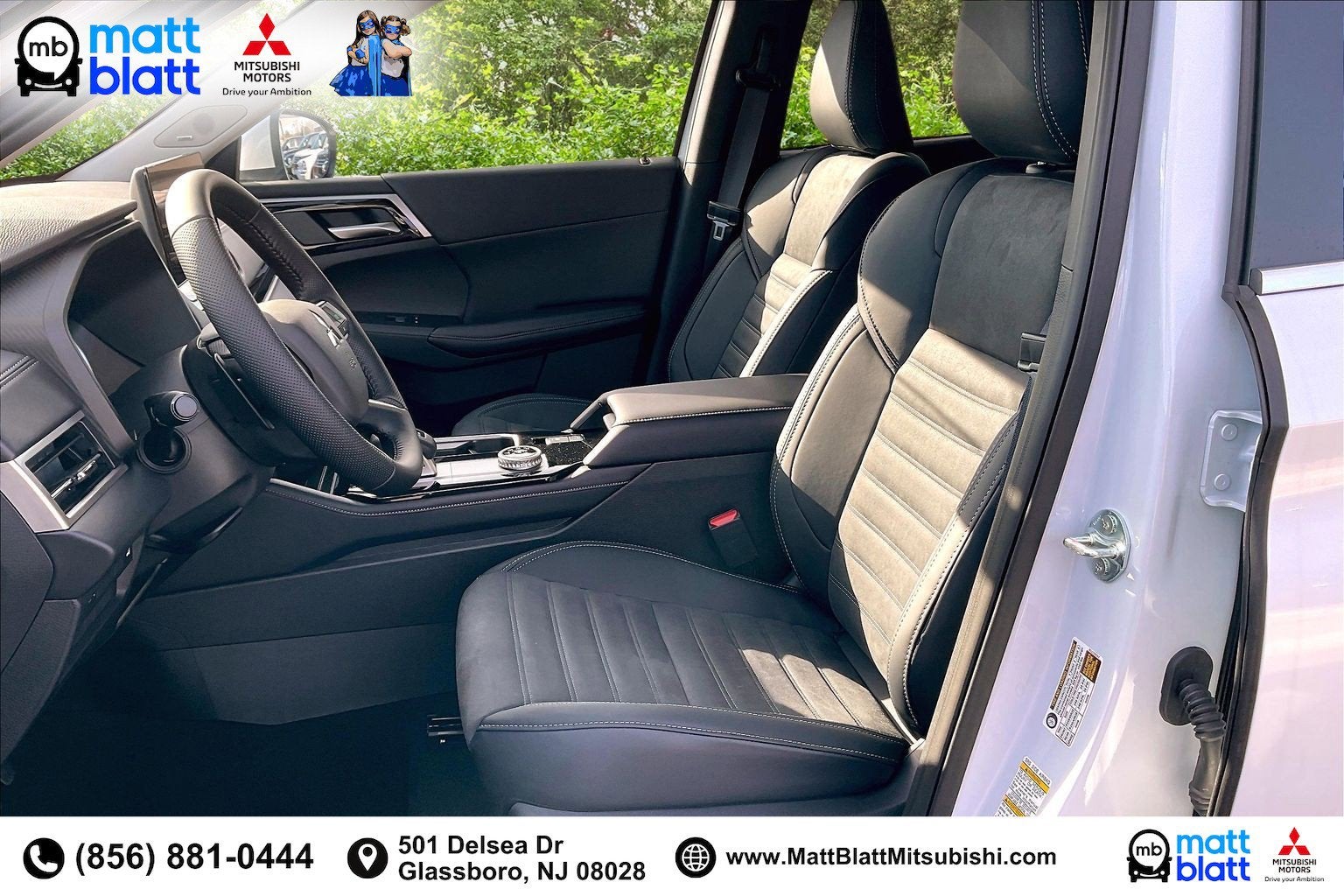 2025 Mitsubishi Outlander SE