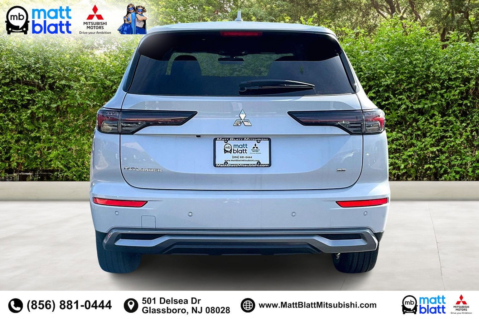 2025 Mitsubishi Outlander SE