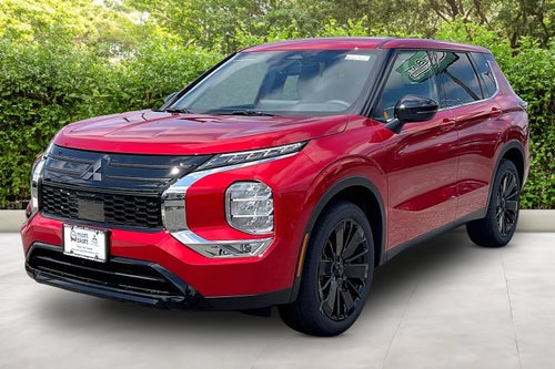 2026 Mitsubishi Outlander LE