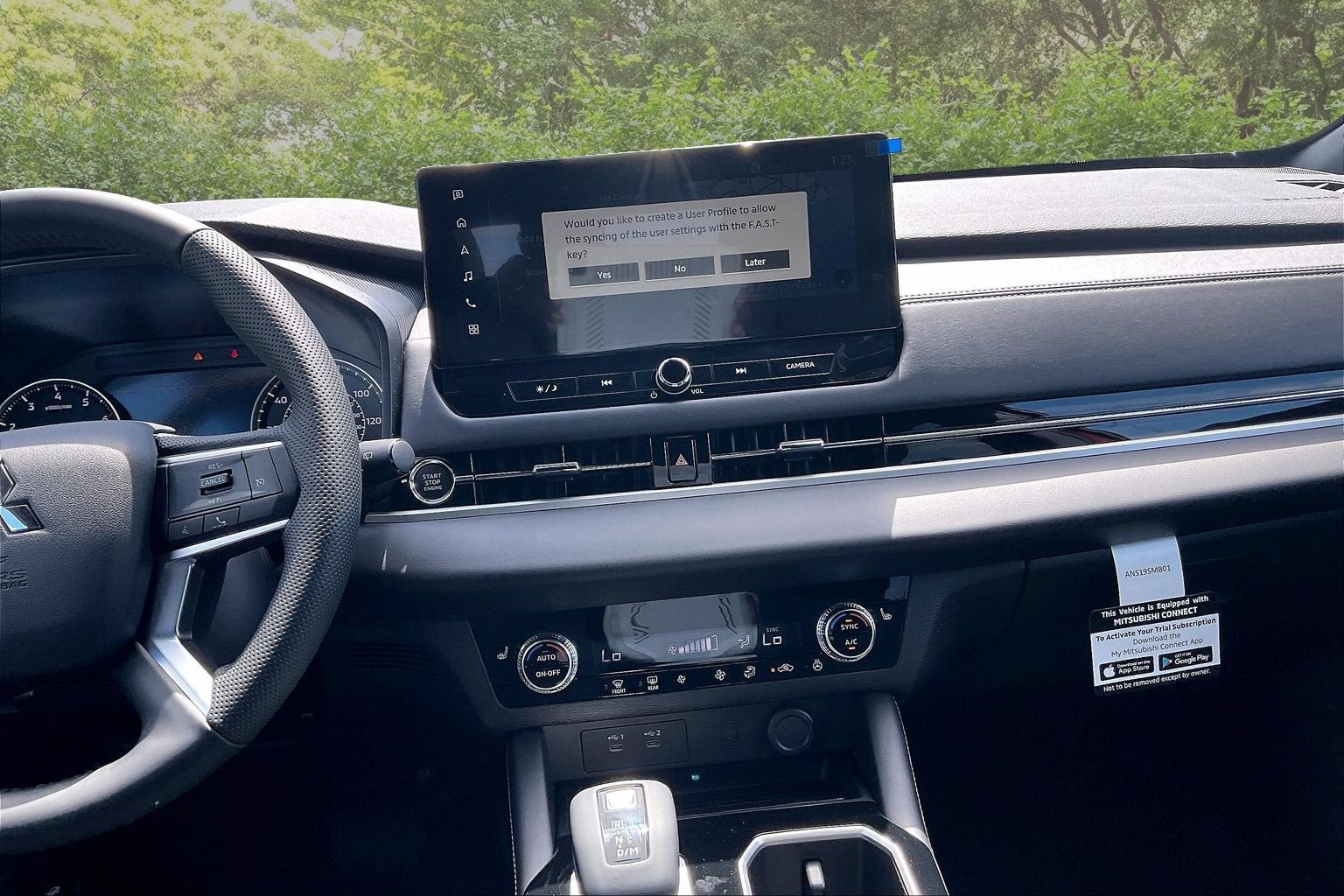 2026 Mitsubishi Outlander LE