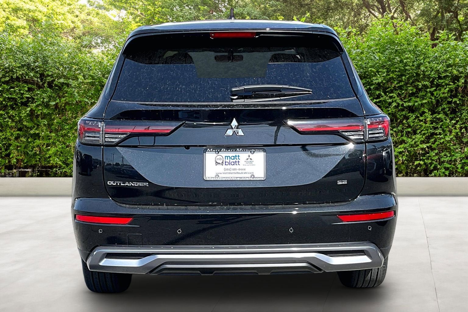 2026 Mitsubishi Outlander SE