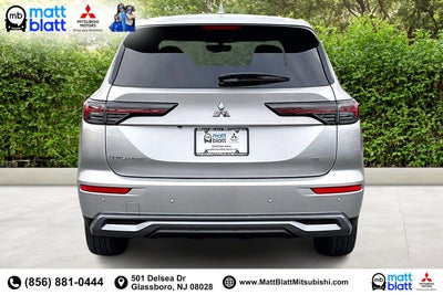 2026 Mitsubishi Outlander SE