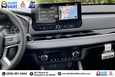 2026 Mitsubishi Outlander SE