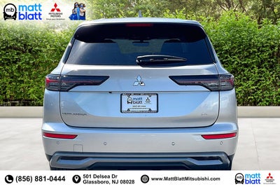 2026 Mitsubishi Outlander SE