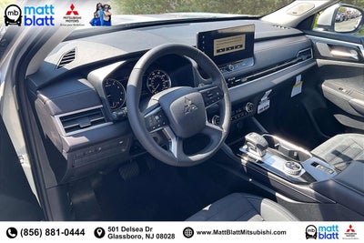 2026 Mitsubishi Outlander SE