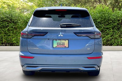 2026 Mitsubishi Outlander SE