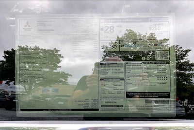 2026 Mitsubishi Outlander LE