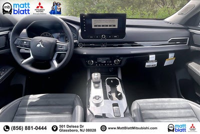 2026 Mitsubishi Outlander SE