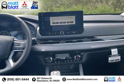 2026 Mitsubishi Outlander SE