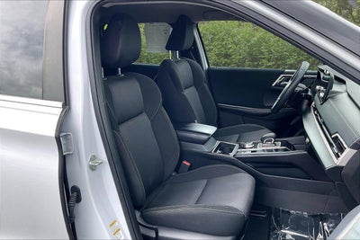 2023 Mitsubishi Outlander ES
