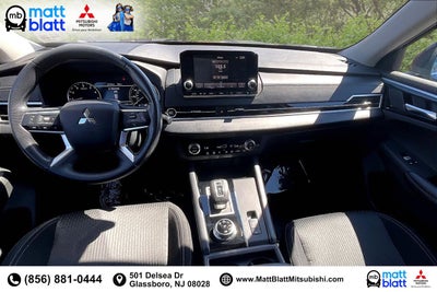 2022 Mitsubishi Outlander ES