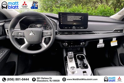 2025 Mitsubishi Outlander ES