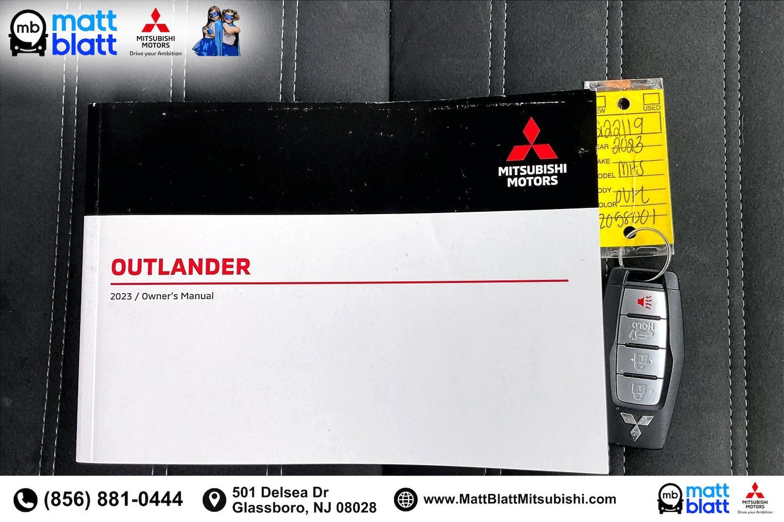 2023 Mitsubishi Outlander SE