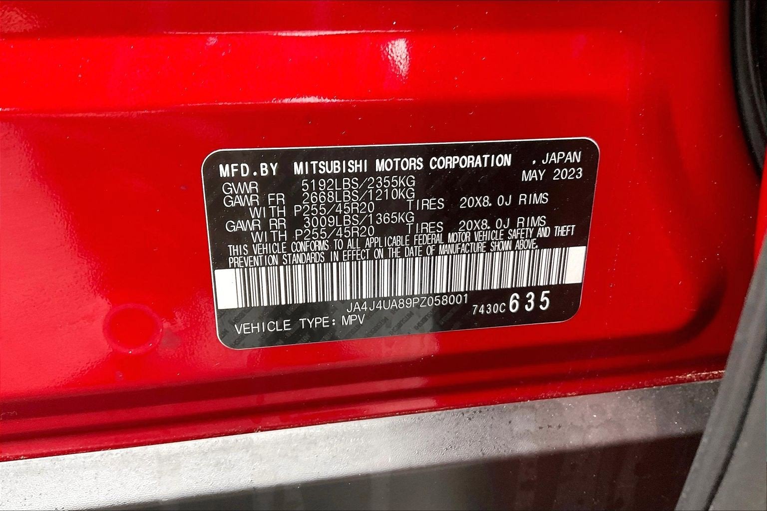 2023 Mitsubishi Outlander SE