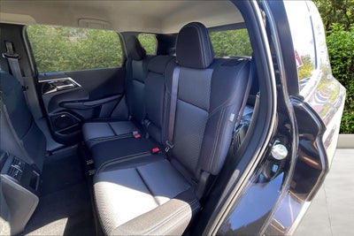 2026 Mitsubishi Outlander ES