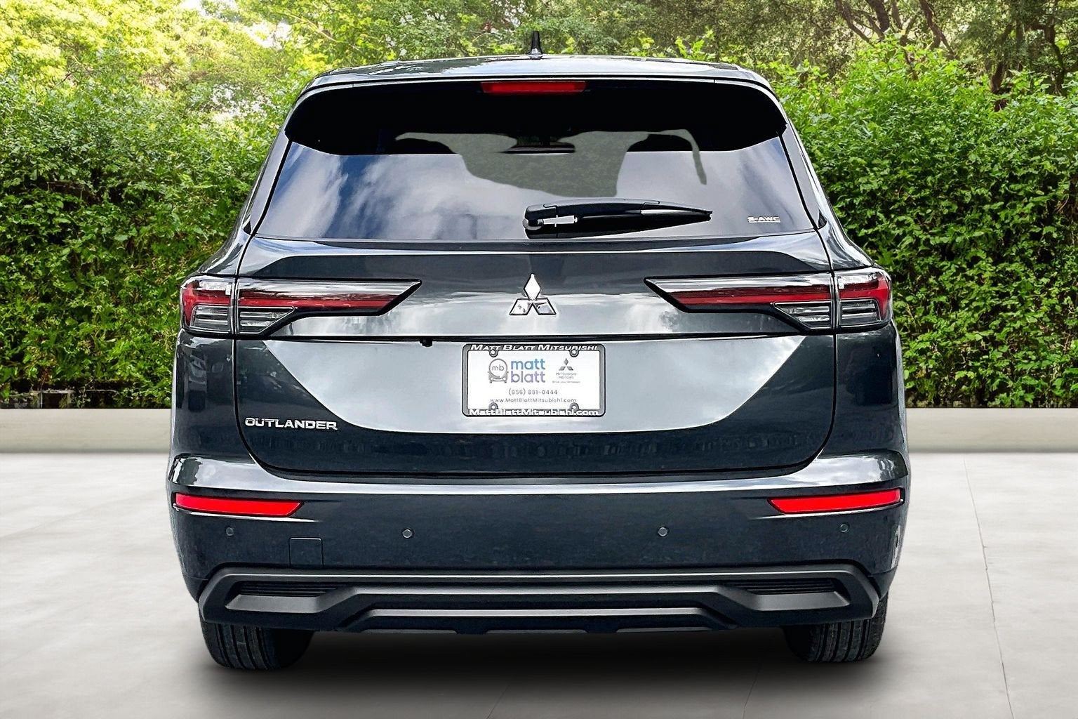 2026 Mitsubishi Outlander ES