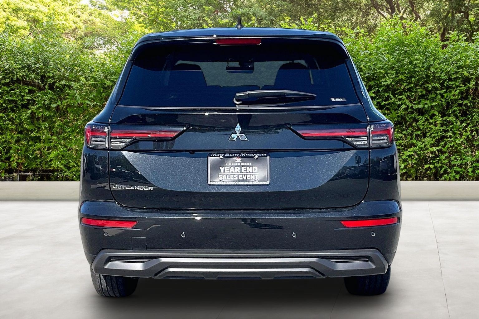2026 Mitsubishi Outlander ES
