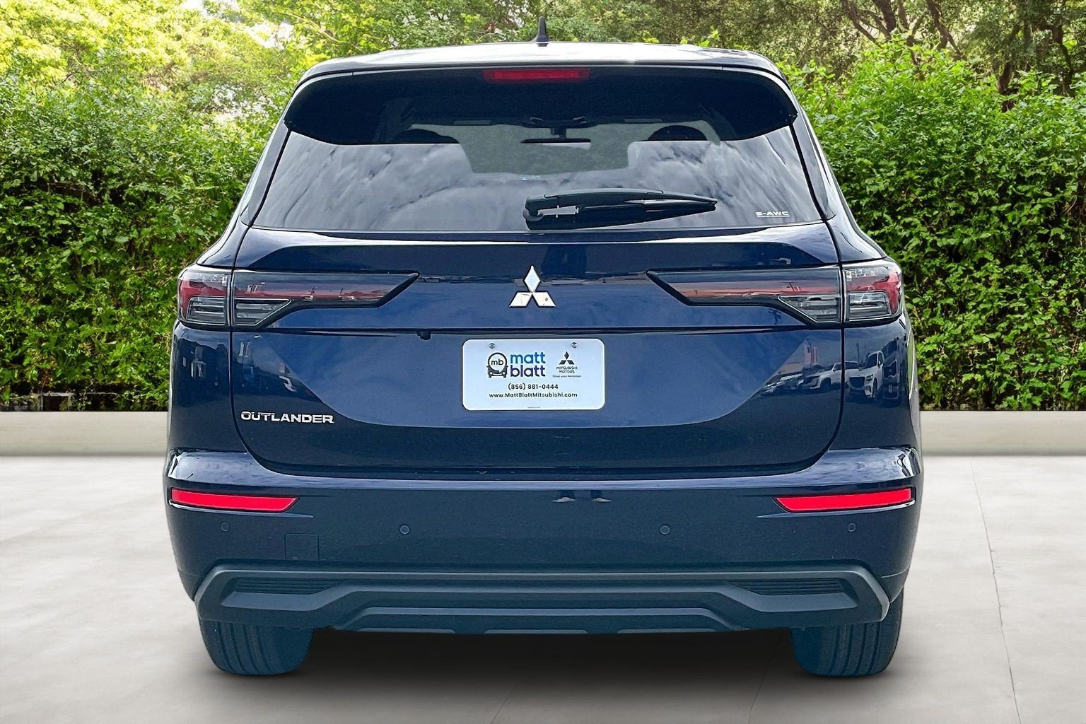 2026 Mitsubishi Outlander ES