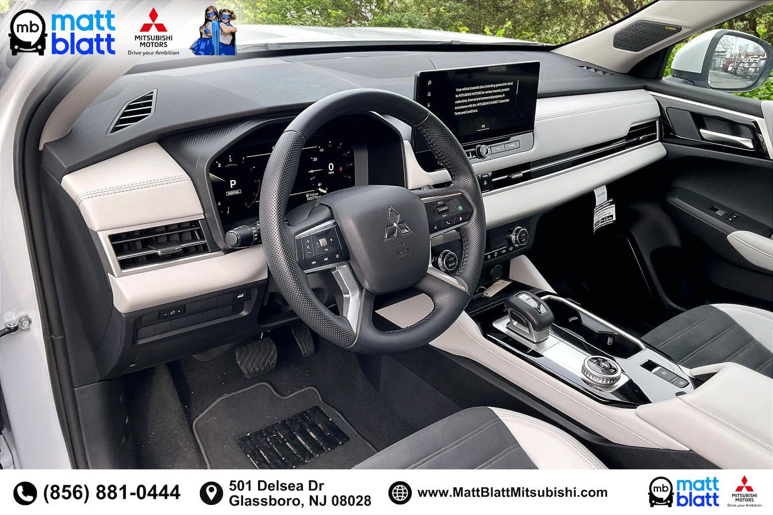 2025 Mitsubishi Outlander SE