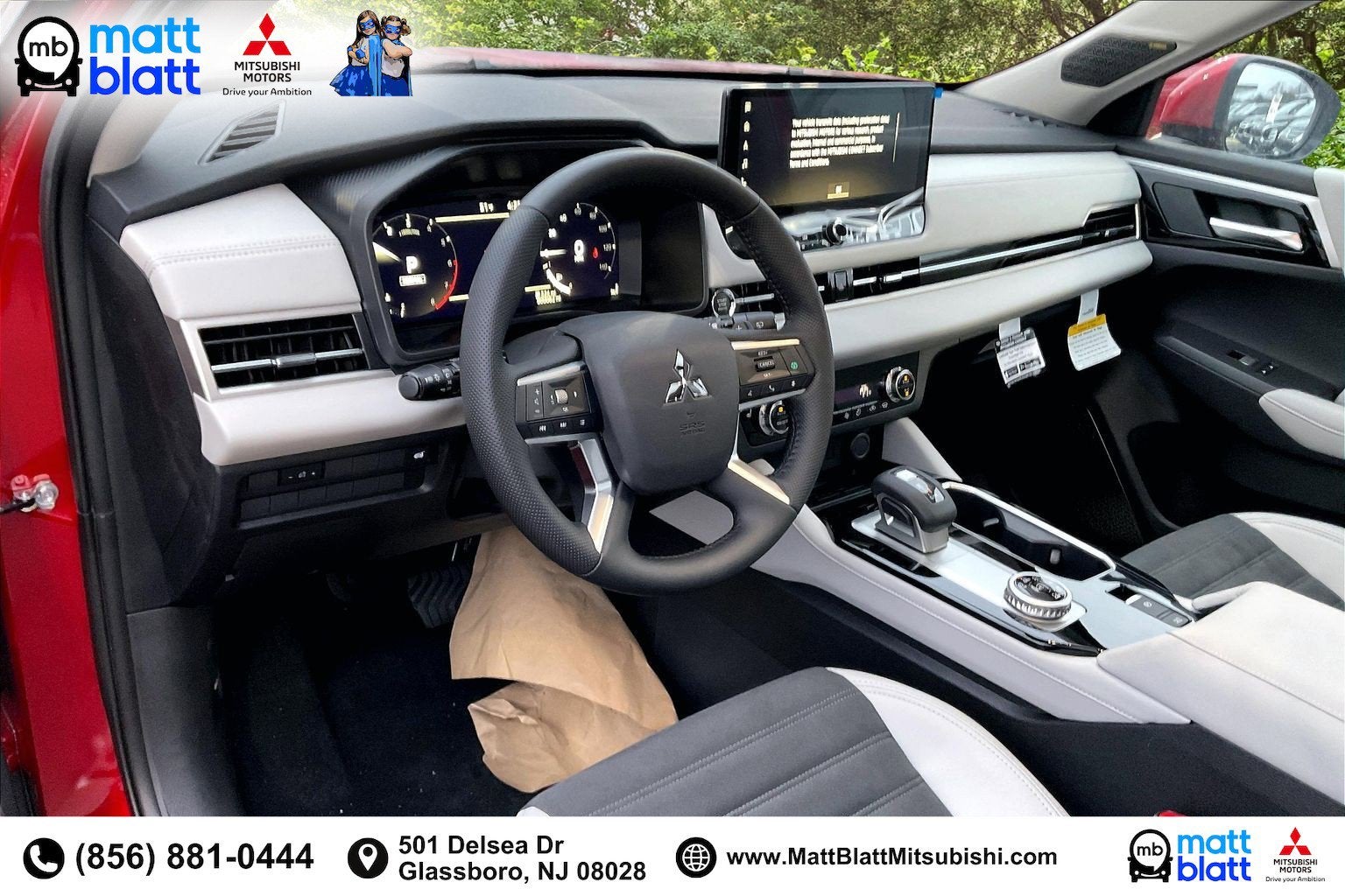 2025 Mitsubishi Outlander SE