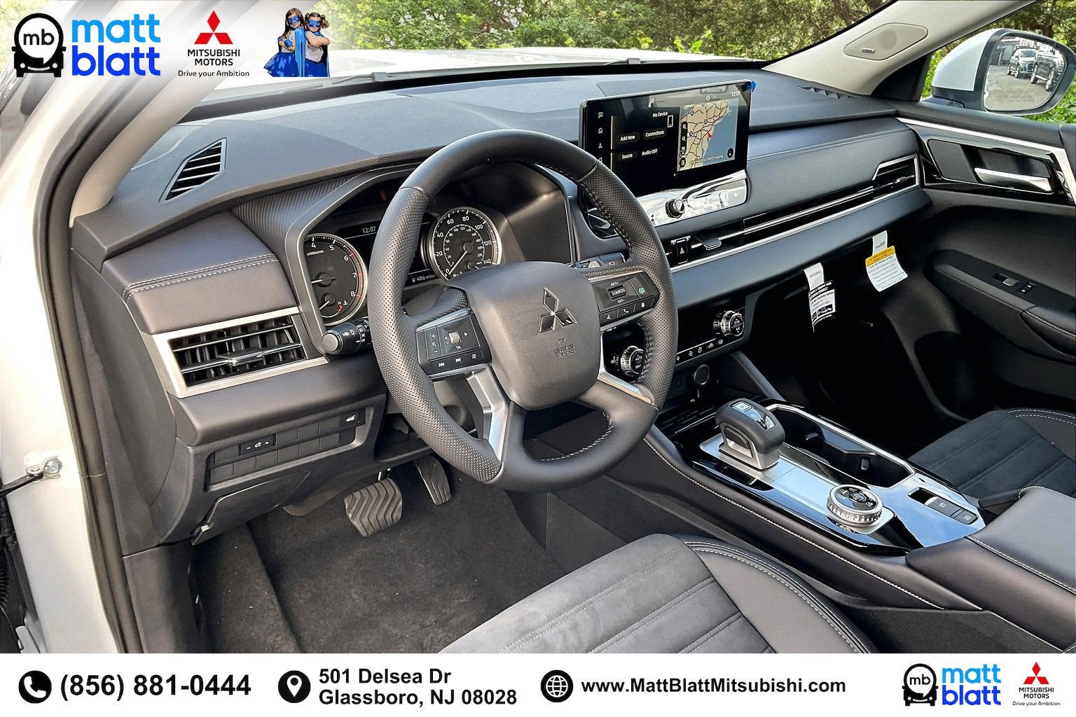 2025 Mitsubishi Outlander SE