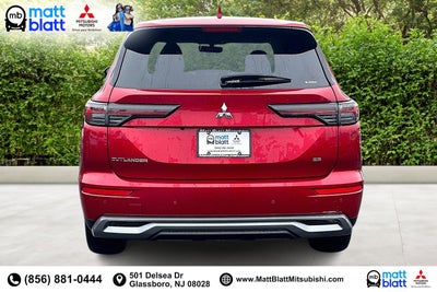 2025 Mitsubishi Outlander SE