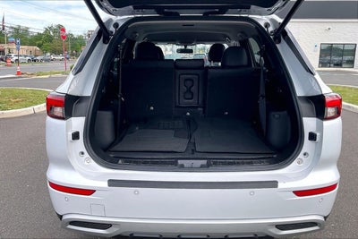 2024 Mitsubishi Outlander SE Black Edition S-AWC