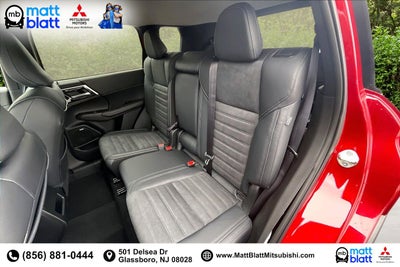 2025 Mitsubishi Outlander SE