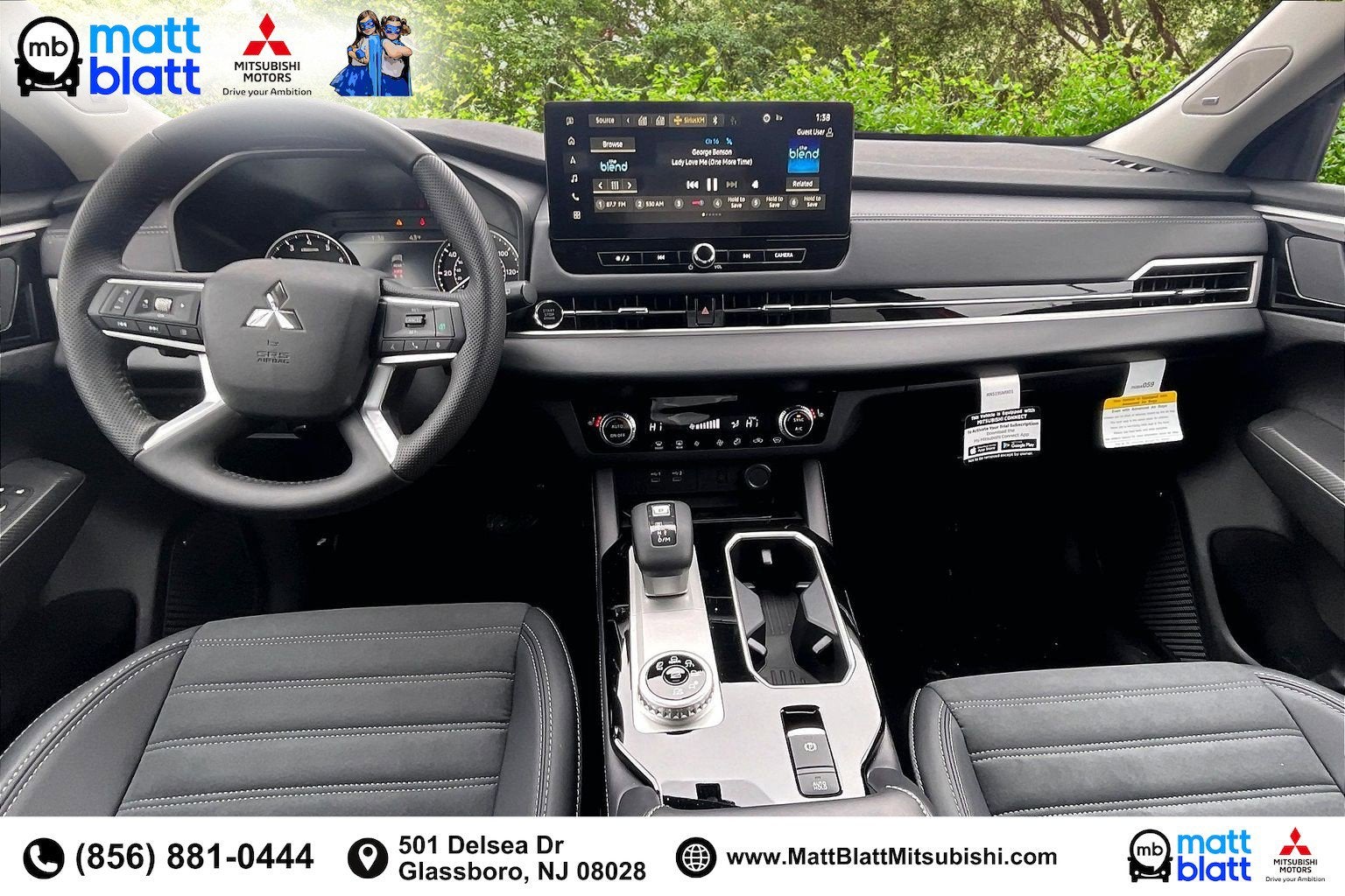 2025 Mitsubishi Outlander SE