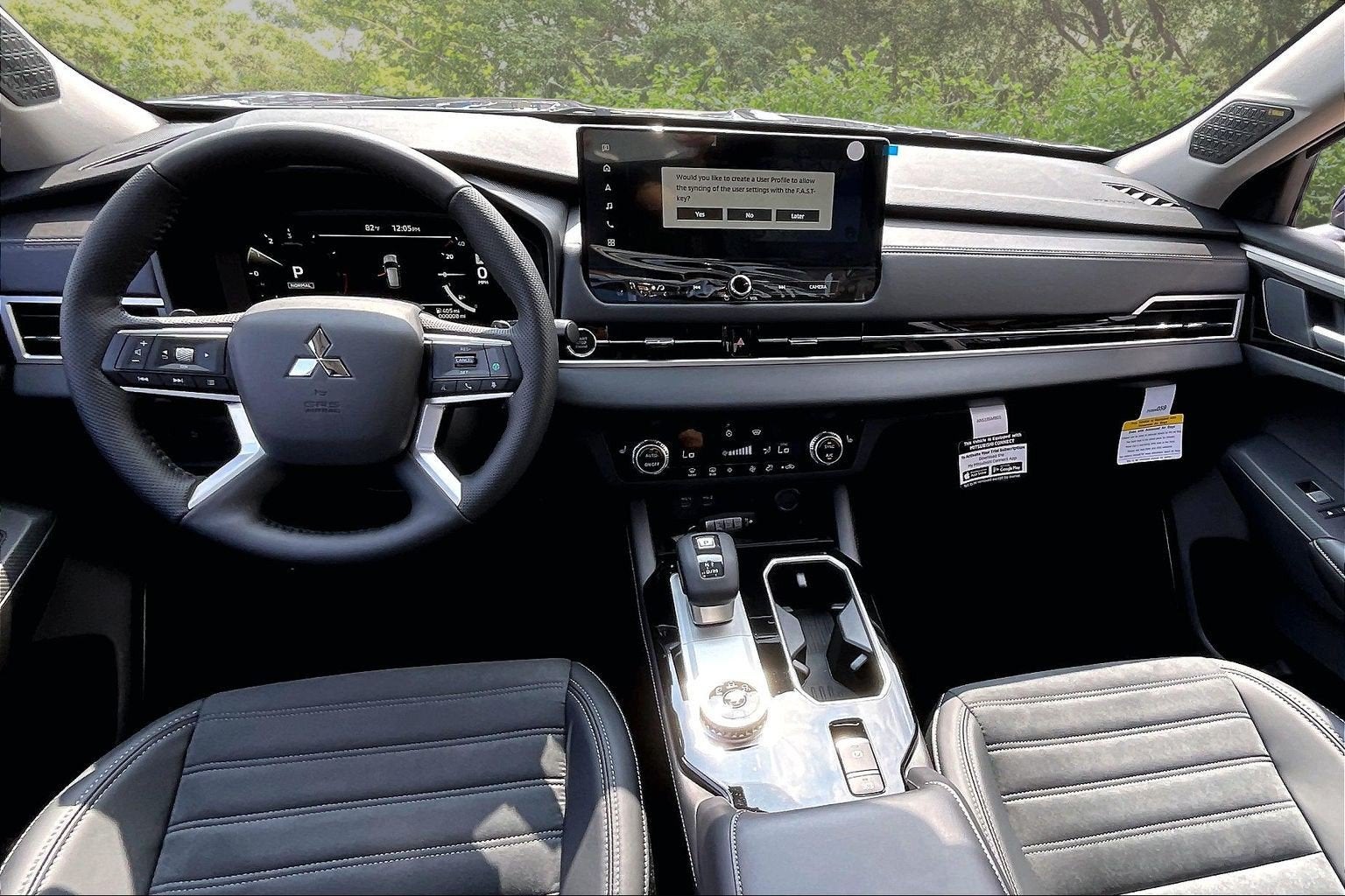 2026 Mitsubishi Outlander SE