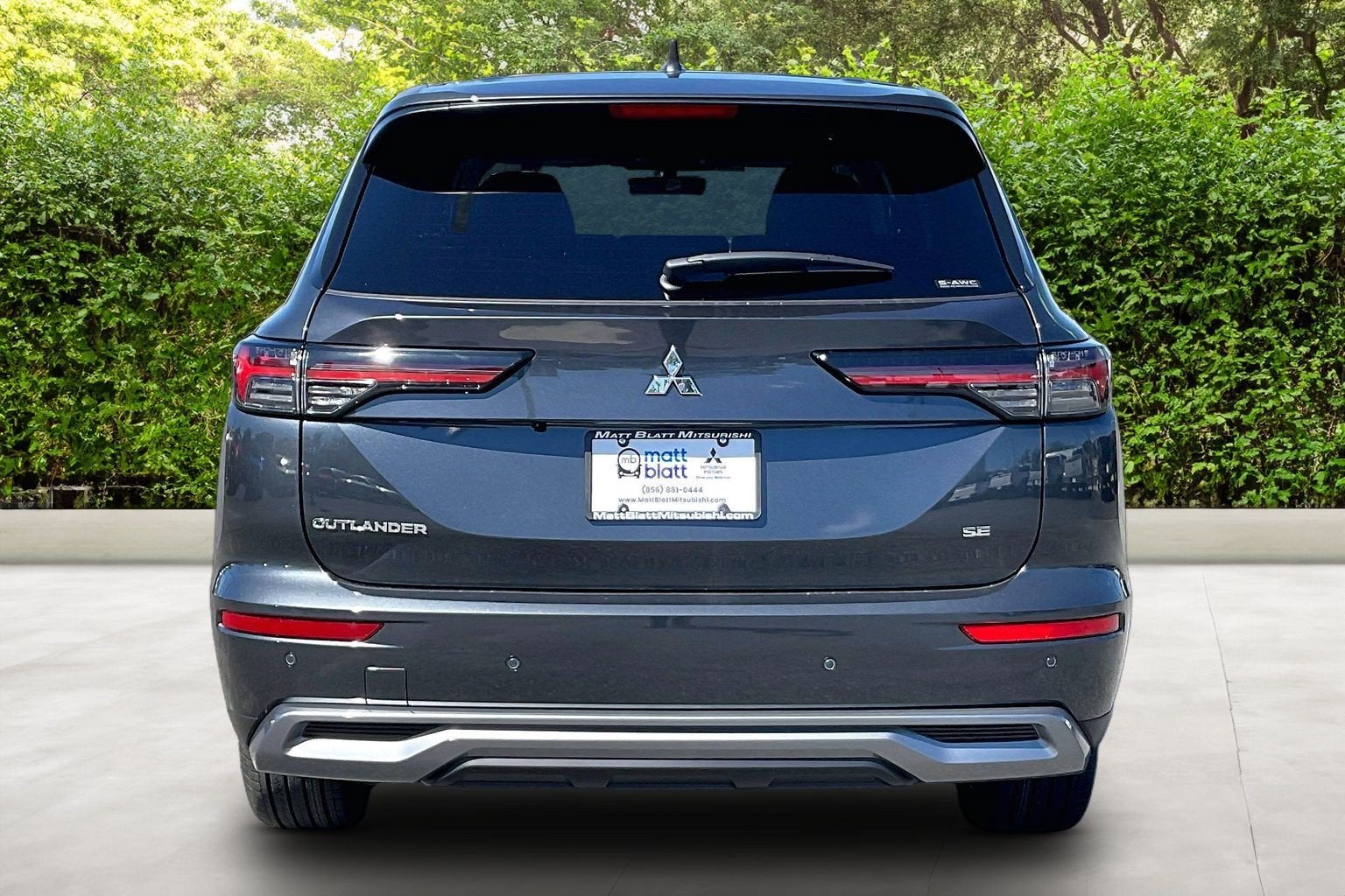 2026 Mitsubishi Outlander SE