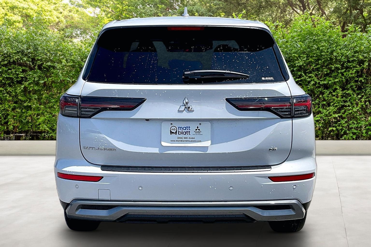 2026 Mitsubishi Outlander SE
